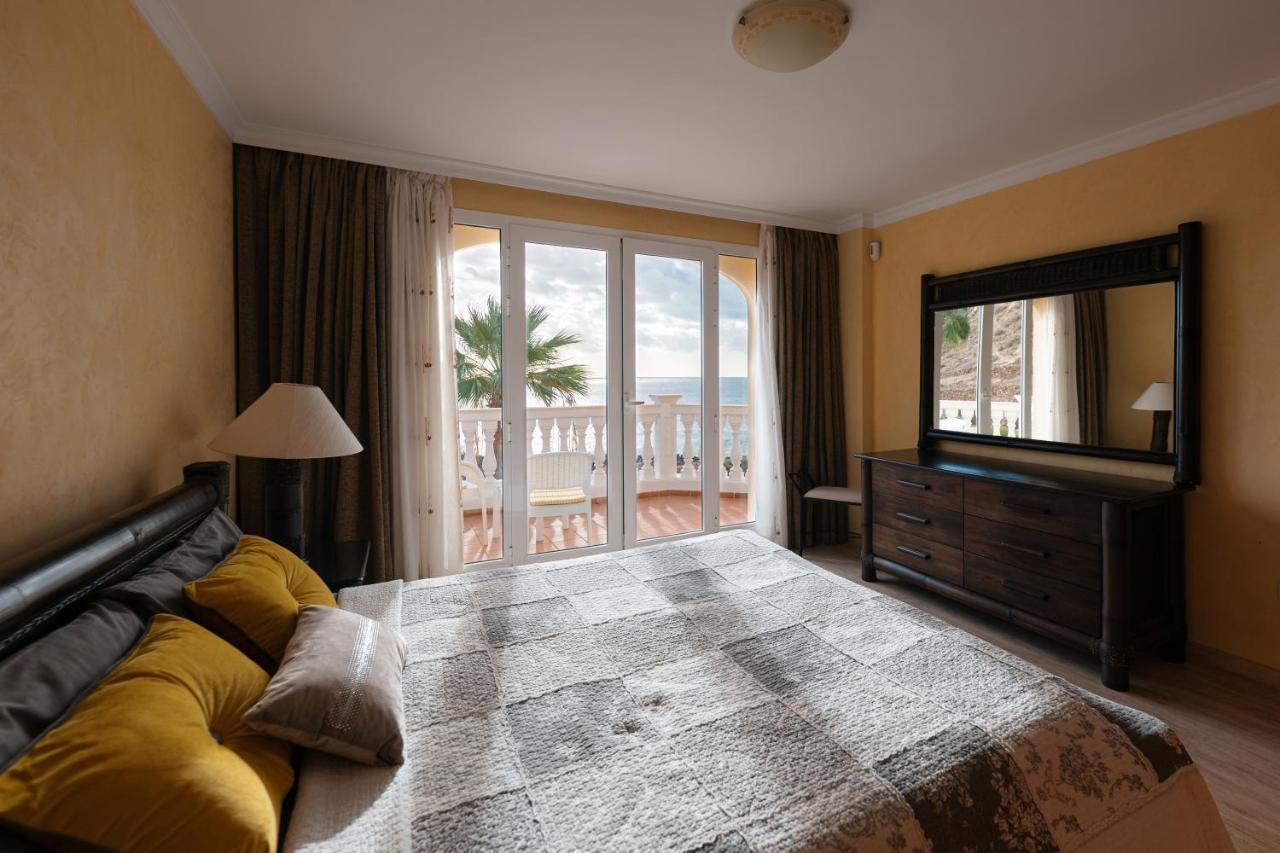 Villa Faya On The First Ocean Line With New Heated Pool Los Cristianos  Esterno foto