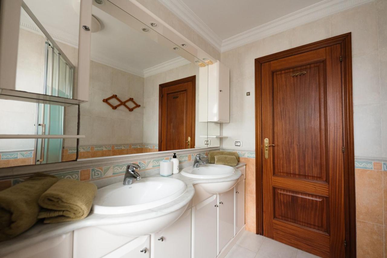Villa Faya On The First Ocean Line With New Heated Pool Los Cristianos  Esterno foto